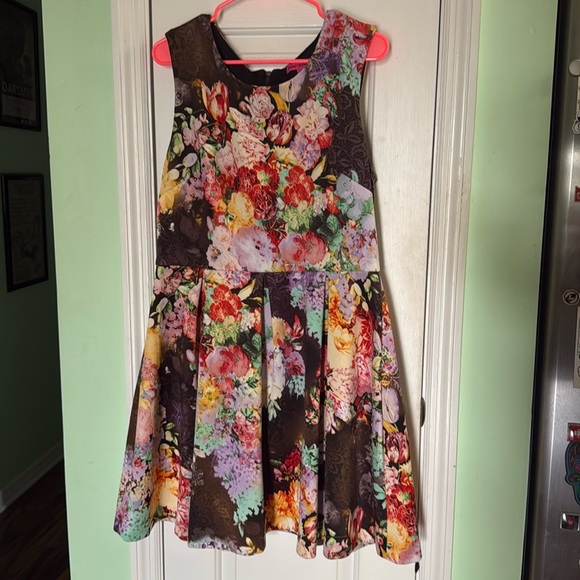 Betsey Johnson Floral Print Fit n Flare Mini Dress Dahlias Fall Flowers Size 14 - Picture 1 of 10